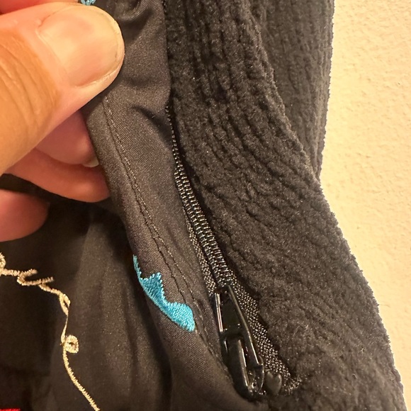 Desigual Kids Black Puffer Jacket with Colorful Heart Embroidery - Picture 10 of 10